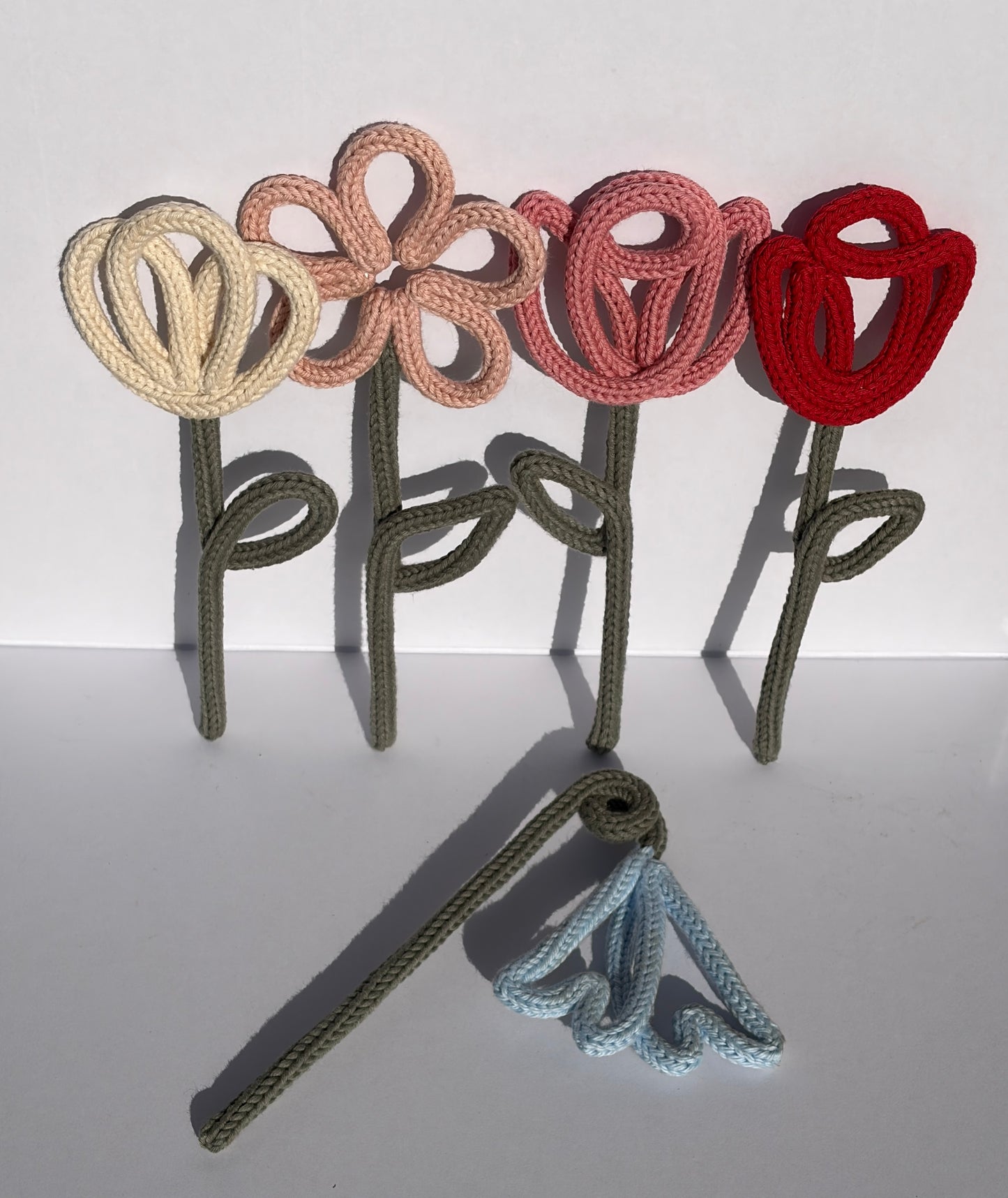 Knitted Flower Stems